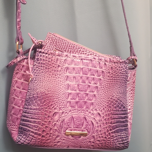 Pink/purple faux gator purse - Picture 1 of 7